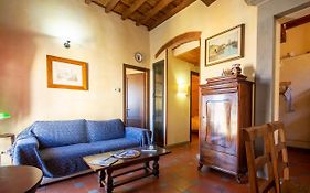 Oltrarno Apartment
